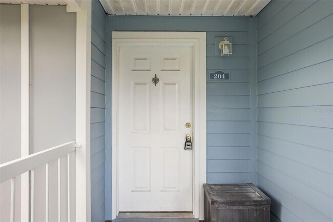 Foto del edificio - 2584 Grassy Point Dr