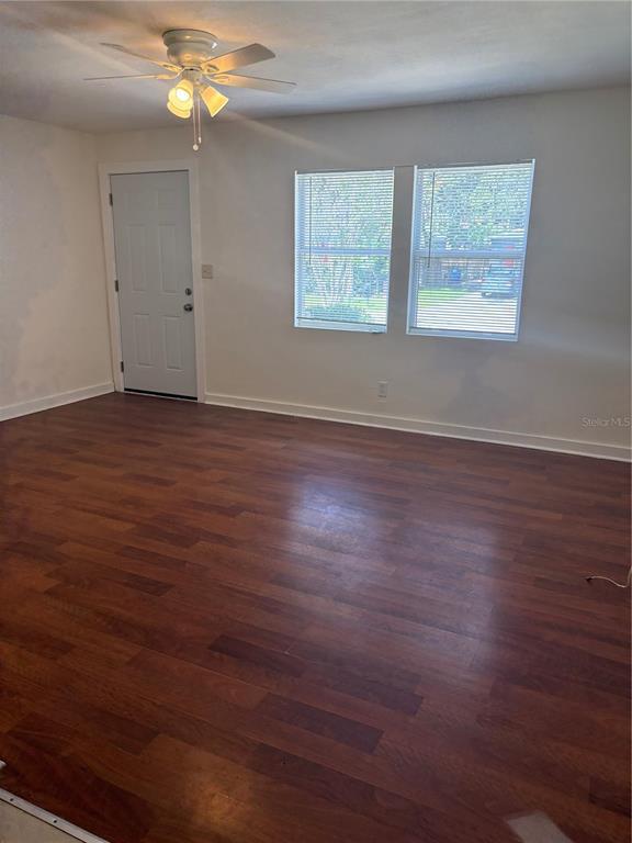 Building Photo - 2300 17th Ave S