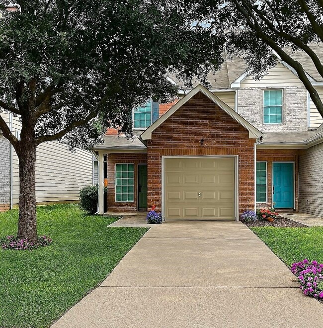 Building Photo - 4109 Copano Bay