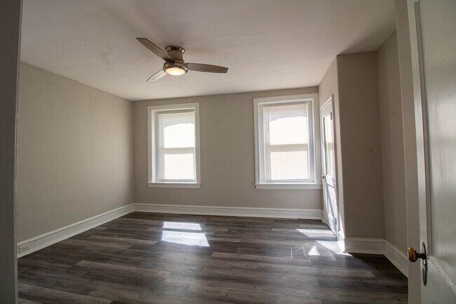 Foto del edificio - 711 N 63rd St