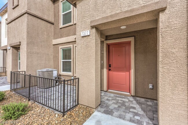 Building Photo - 7377 Philip Cv St