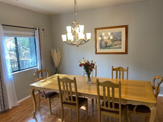 Foto del edificio - 1135 Boulder Park Ave