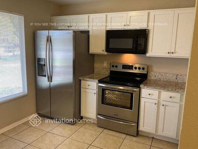 Building Photo - 3156 Ginger Cir