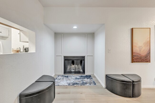 Foto del edificio - 11409 Springhollow Rd