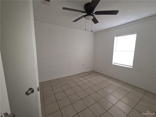 Foto del edificio - 5 1st St