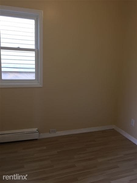 Building Photo - 1442 44th St
