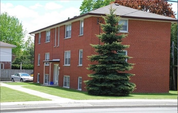 Building Photo - 113 Rossland Rd E