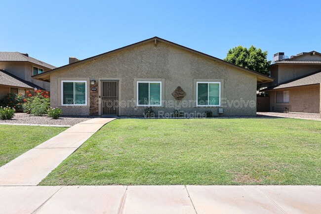 Building Photo - 8531 E Belleview St