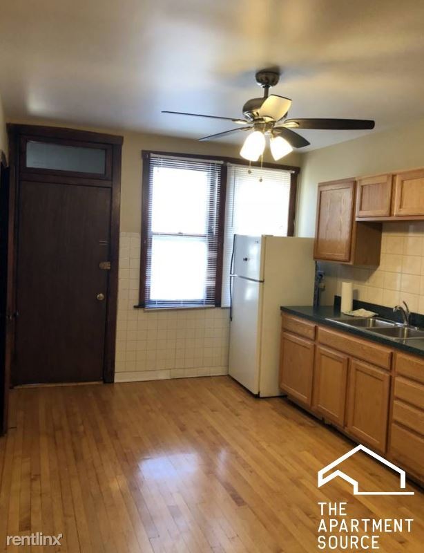 Building Photo - 4750 N Lotus Ave