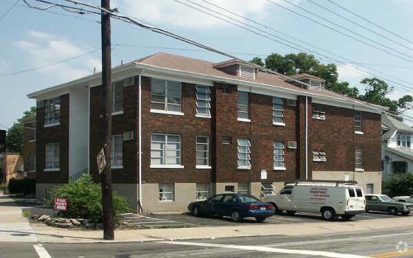 Building Photo - 4000 Montgomery Rd