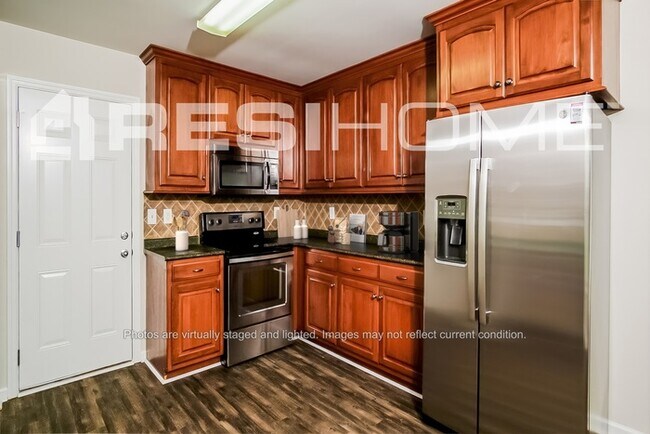 Foto del edificio - 702 Carter Grove Rd
