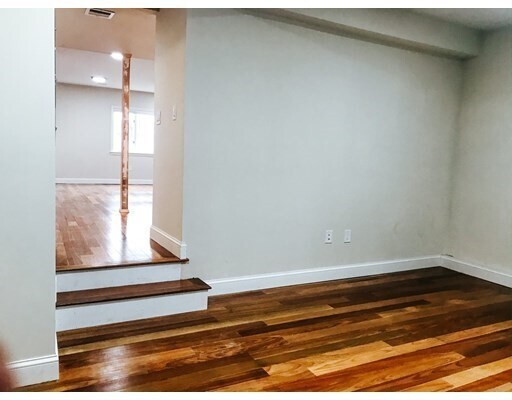 Foto del edificio - 260 Salem St