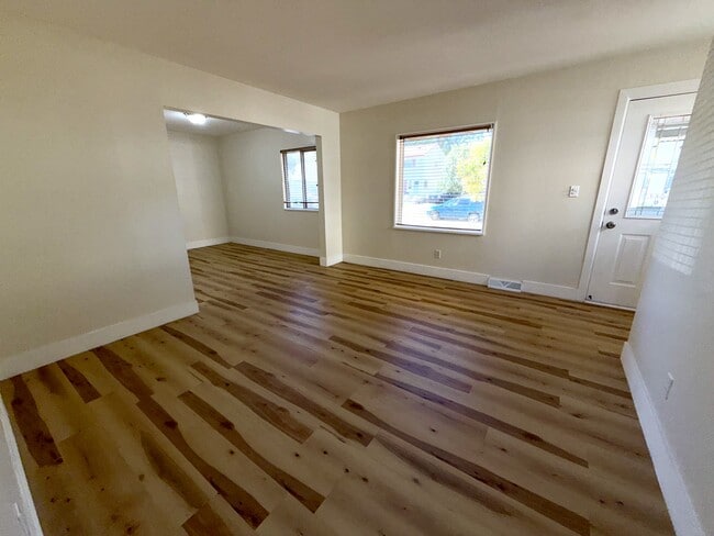 Foto del edificio - 26636 Lorenz St