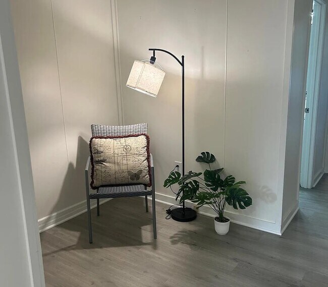 Foto del edificio - 92 Pennsylvania Ave