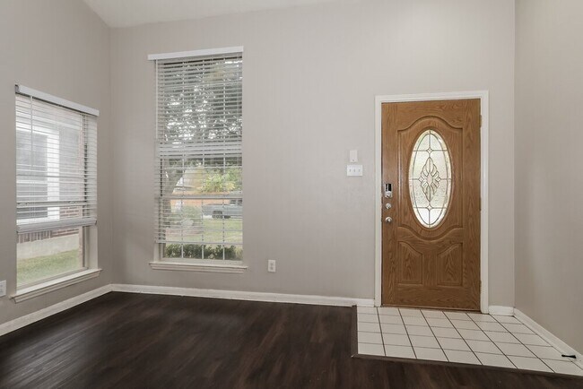 Foto del edificio - 19823 Indian Cherry Forest Ln