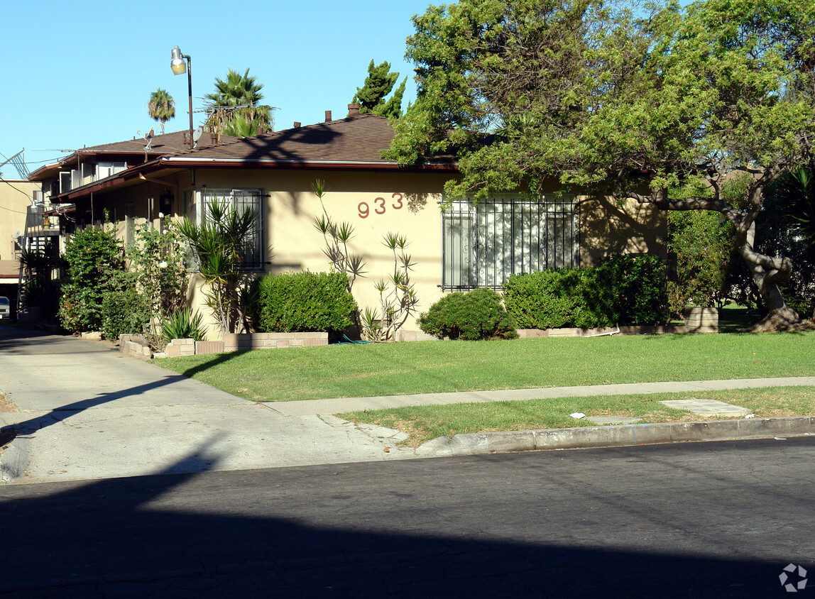 Primary Photo - 933 N Inglewood Ave