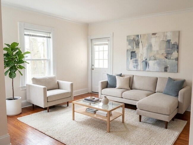 Building Photo - 3 A Waban St