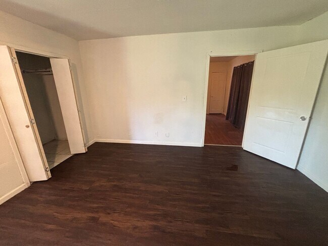 Foto del edificio - Tulsa Single Family Home for Rent 3 beds 2 bath