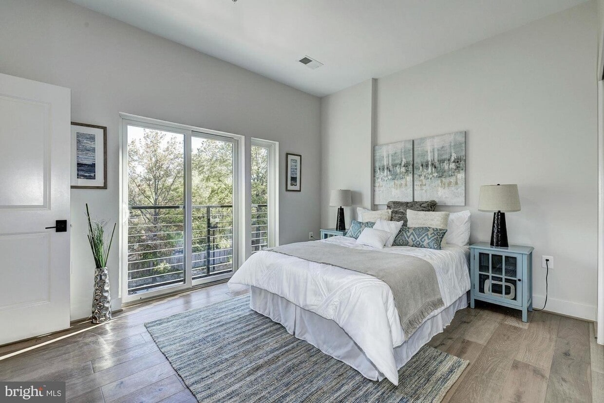 4326 Ave NW Unit 401, Washington, DC 20011 Condo for Rent in