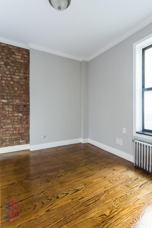 Building Photo - 334 E 100th St