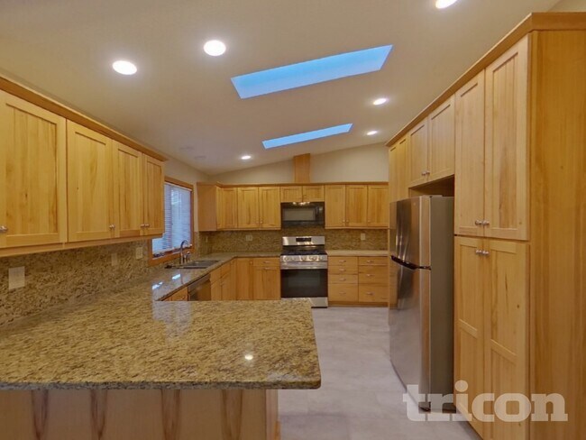 Foto del edificio - 2361 5th St NW