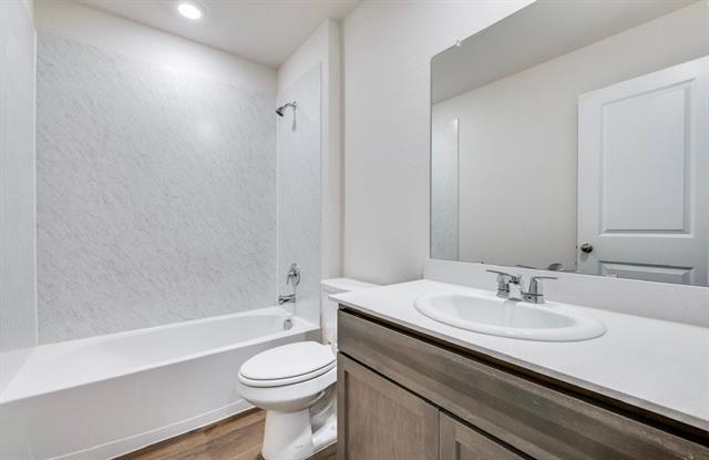 Building Photo - 3916 Limestone Blf Dr