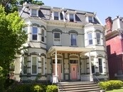 Foto del edificio - 332 W 6th St