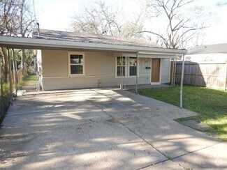 Building Photo - 4218 Buck St