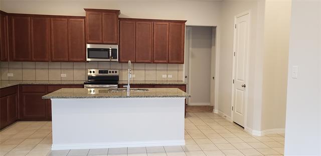 Building Photo - 11424 White River Dr