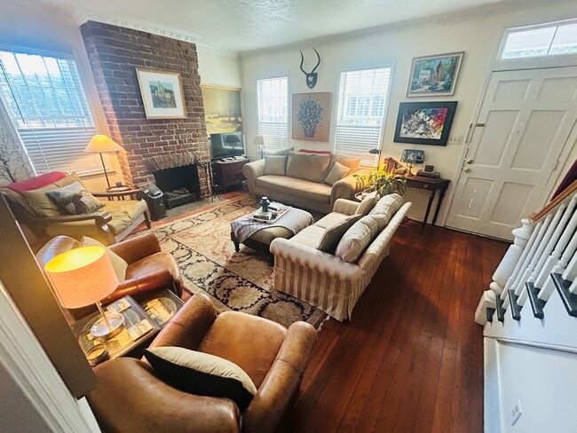 Foto del edificio - 415 Price St