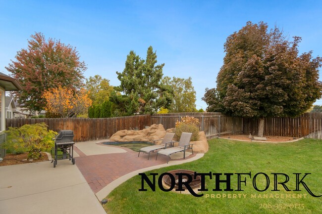 Building Photo - Centrally located Boise Home