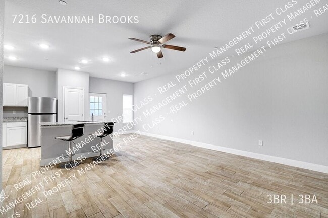 Building Photo - 7216 Savannah Brooks