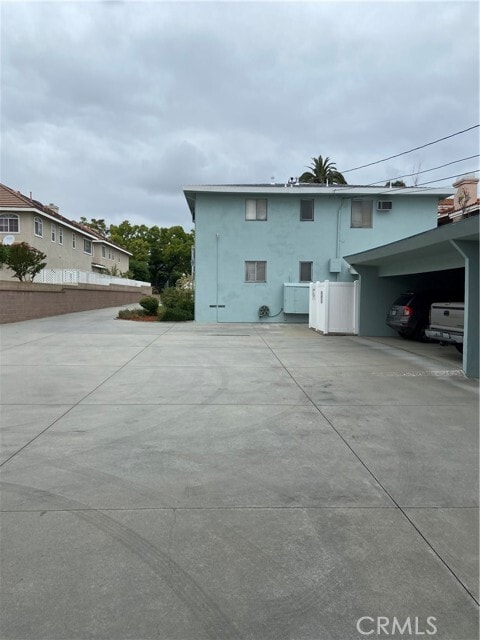 Building Photo - 1032 Arcadia Ave