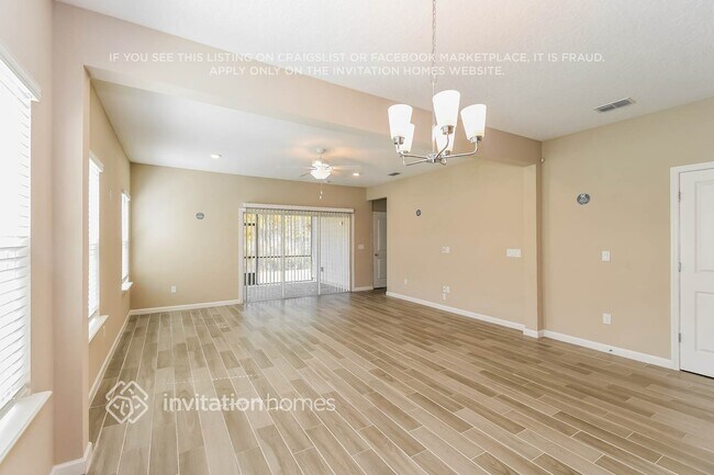 Foto del edificio - 9998 Lemon Grass Ln