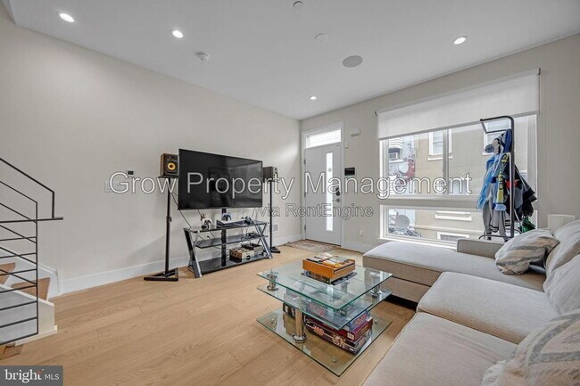 Foto del edificio - 1752 N Bailey St