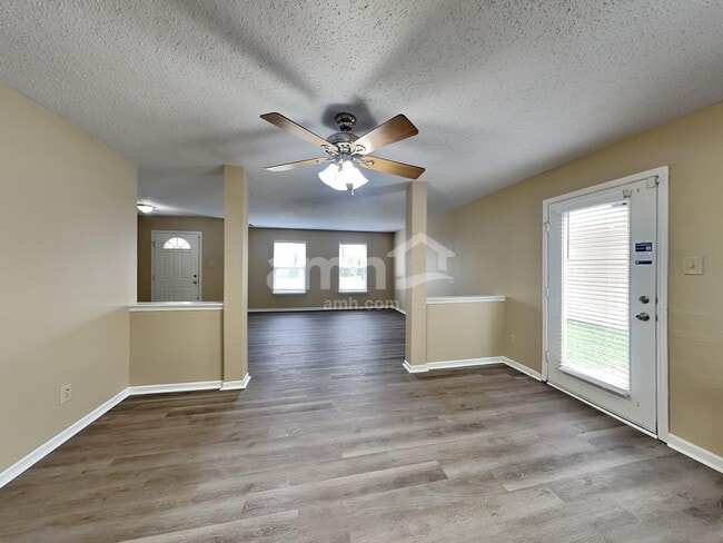 Building Photo - 12670 Justice Crossing