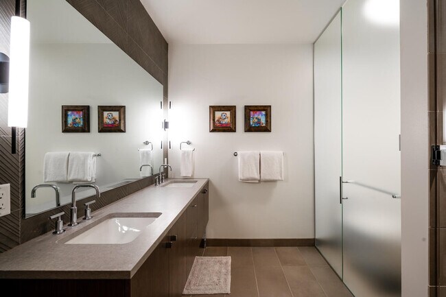 Foto del edificio - 4 Boathouse Way