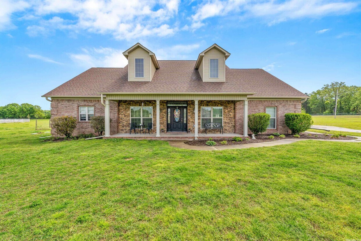 4 Cedarfield Ln, Sherwood, AR 72120 House Rental in Sherwood, AR