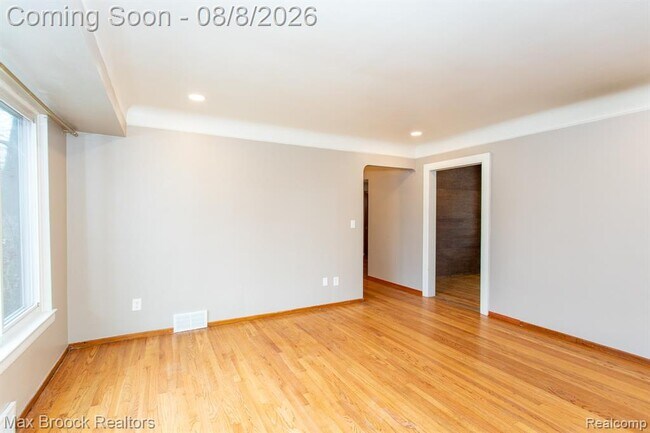 Foto del edificio - 8501 Northfield Blvd