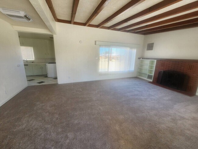 Foto del edificio - 74414 Cottonwood Dr