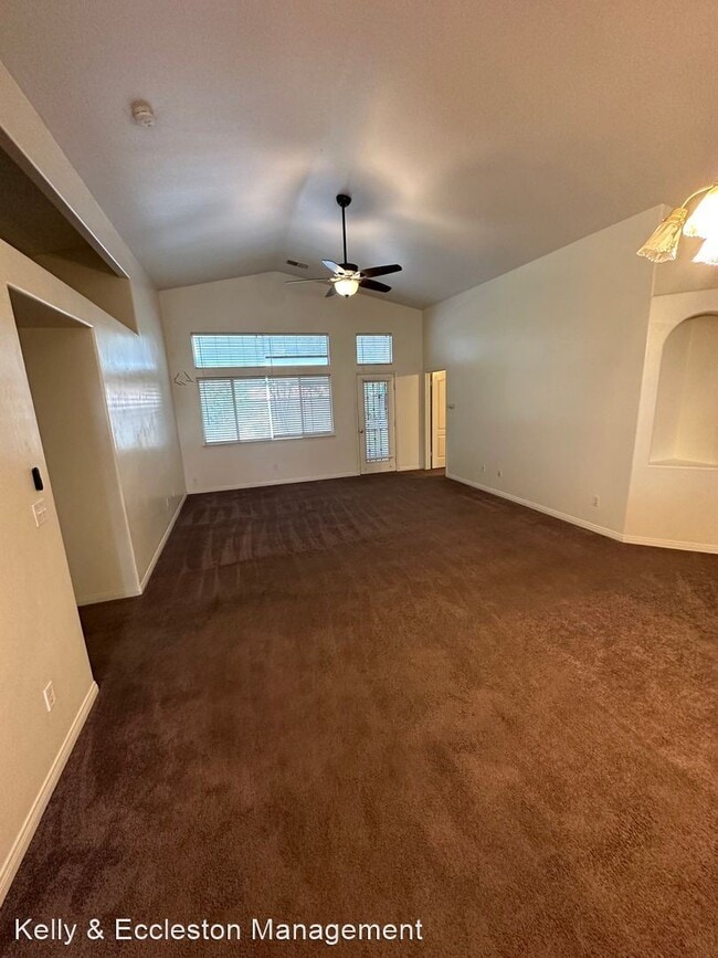 Building Photo - 3 br, 2 bath House - 10117 Bay Colony Dr.