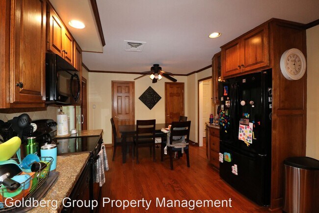 Foto del edificio - 4 br, 2.5 bath House - 111 Tarragon Lane