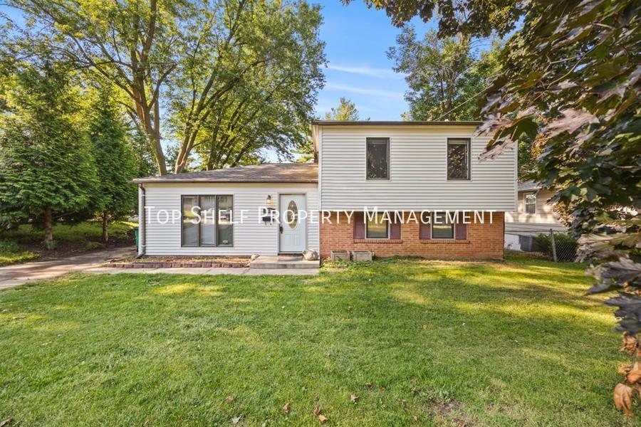 Foto principal - 8516 Madison Ave