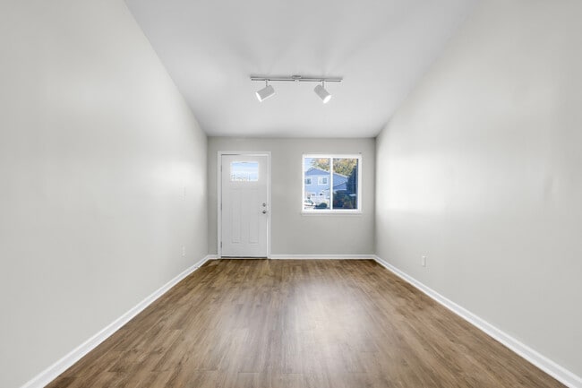 Foto del edificio - 18 Harbour Walk Townhouses