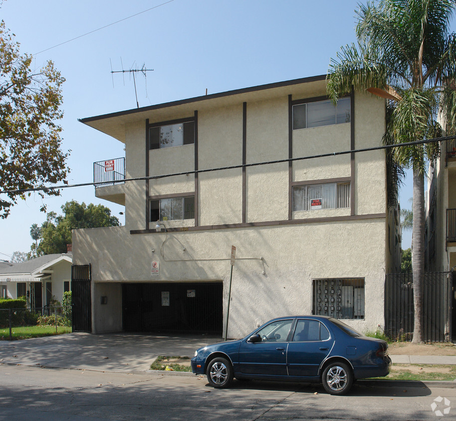 Foto del edificio - 1328 N Durant St