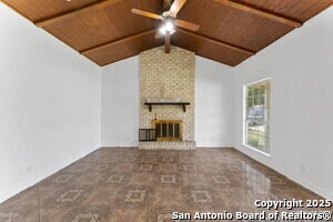 Foto del edificio - 8018 Hickory