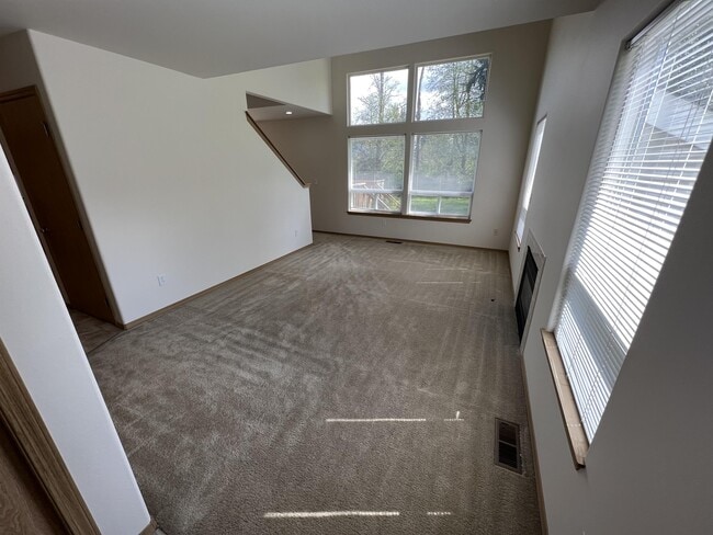 Foto del edificio - 3709 87th Ave NE