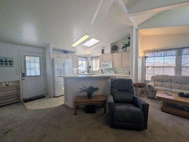 Foto del edificio - 8865 E Baseline Rd