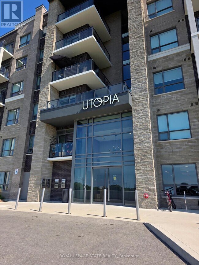 Photo du bâtiment - 5055 Greenlane