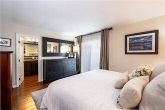 Building Photo - 4971 Hemlock